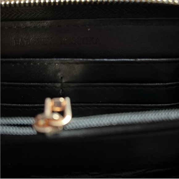 Badgley Mischka Black Quilted Design Leather Wallet with Gold Accents 🚩 - Picture 5 of 7